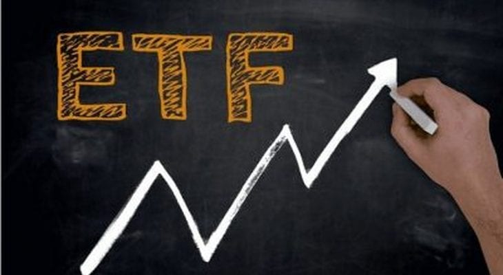 monthly dividend etfs